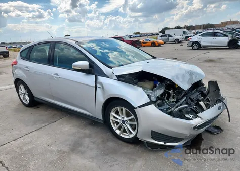 2016 Ford Focus Se z USA, uszkodzony, nr VIN 1FADP3K28GL252106